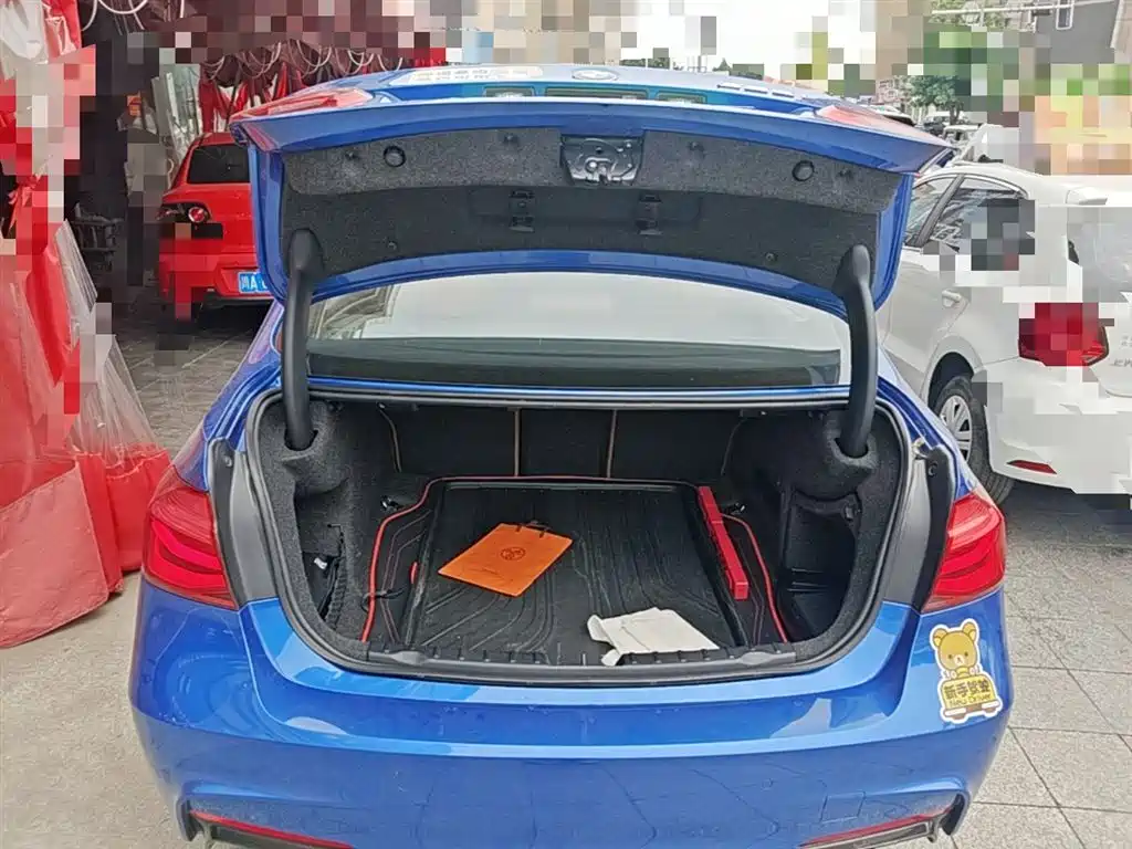 BMW 3 Series 2016 — фото 19