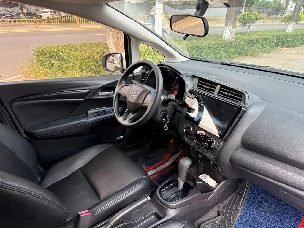 Honda Fit 2020 — фото 17