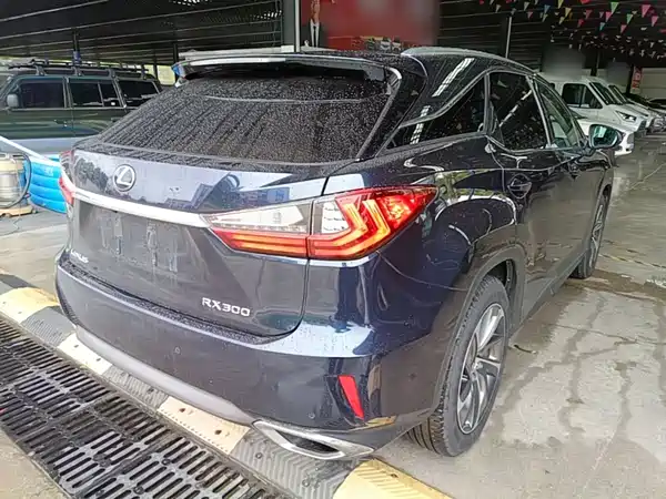 Lexus RX 2018
