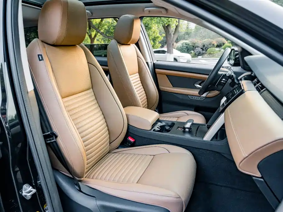 Land Rover Discovery Sport 2024 — фото 18