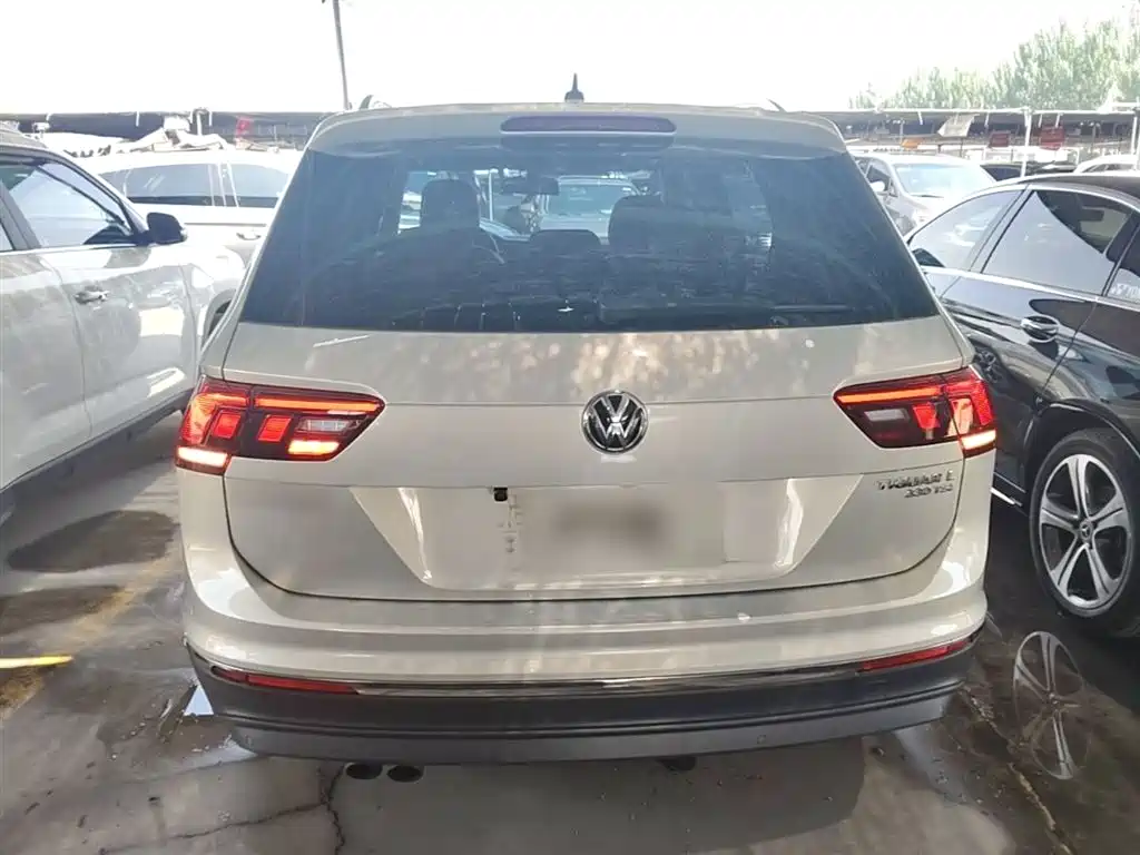 Volkswagen Tiguan L 2019 — фото 6