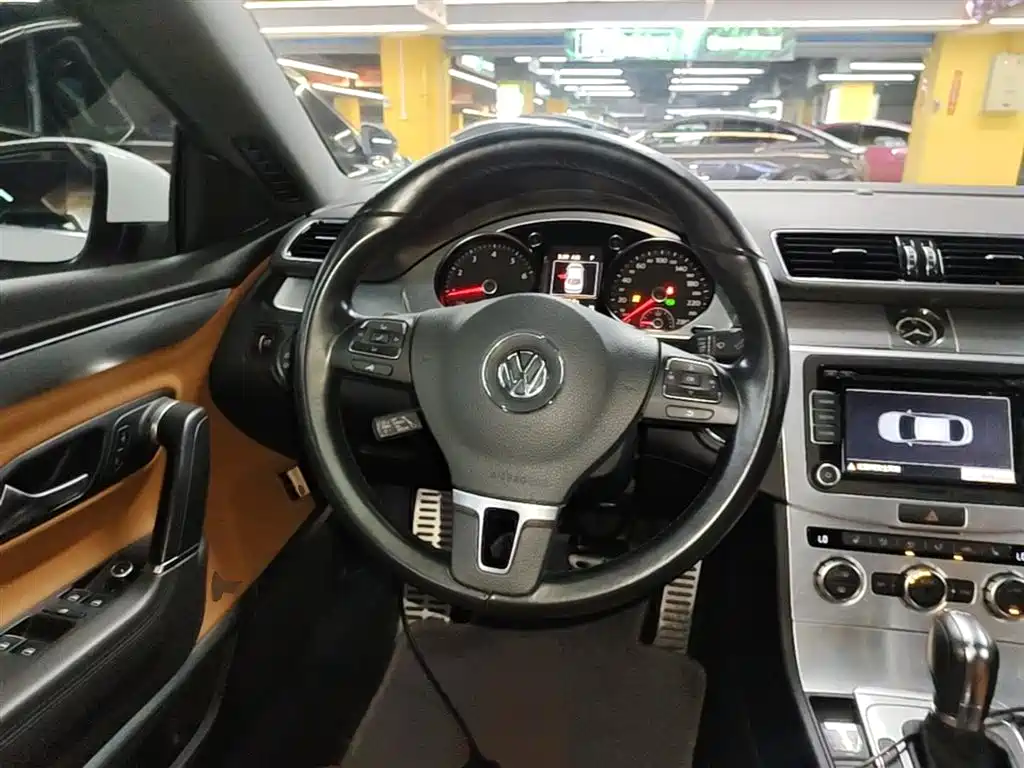 Volkswagen CC 2015 — фото 11