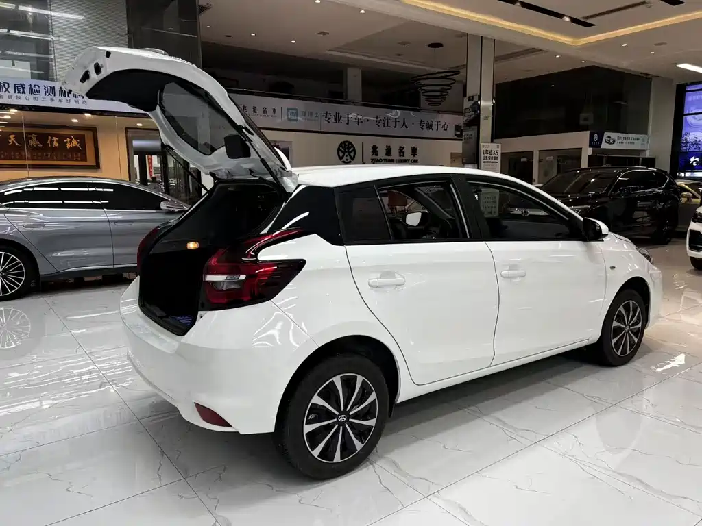 Toyota Vios FS 2022 — фото 9