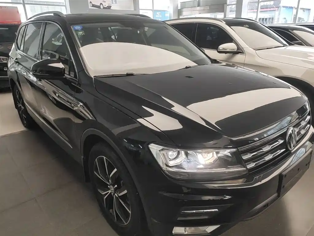 Volkswagen Tiguan L 2019 — фото 4