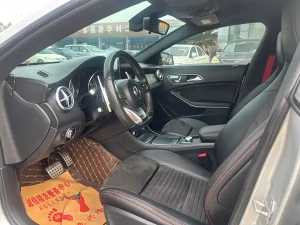 Mercedes-Benz CLA 2017