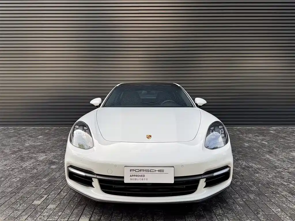 Porsche Panamera 2018 — фото 14