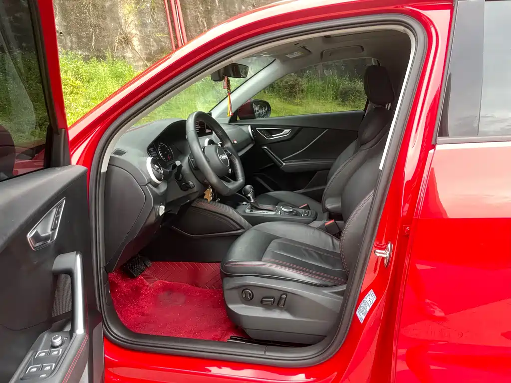 Audi Q2L 2022