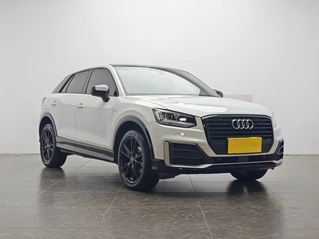 Audi Q2L 2021 — фото 2
