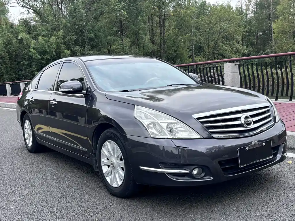 Nissan Teana 2010