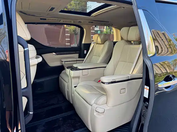 Toyota Alphard 2019