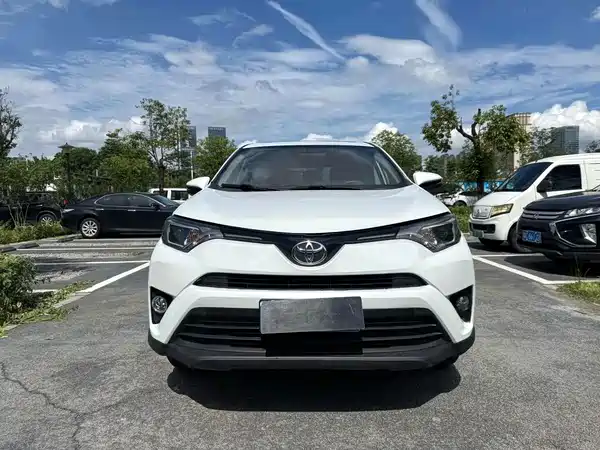 Toyota RAV4 2018