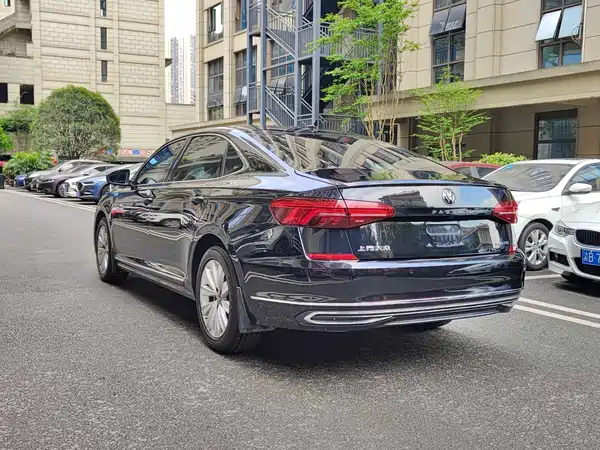 Volkswagen Passat 2021
