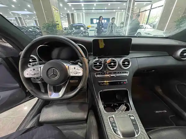 Mercedes-Benz C-Class 2022