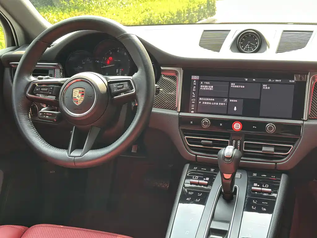 Porsche Macan 2023