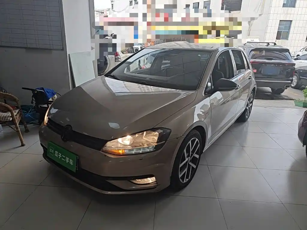 Volkswagen Golf 2020