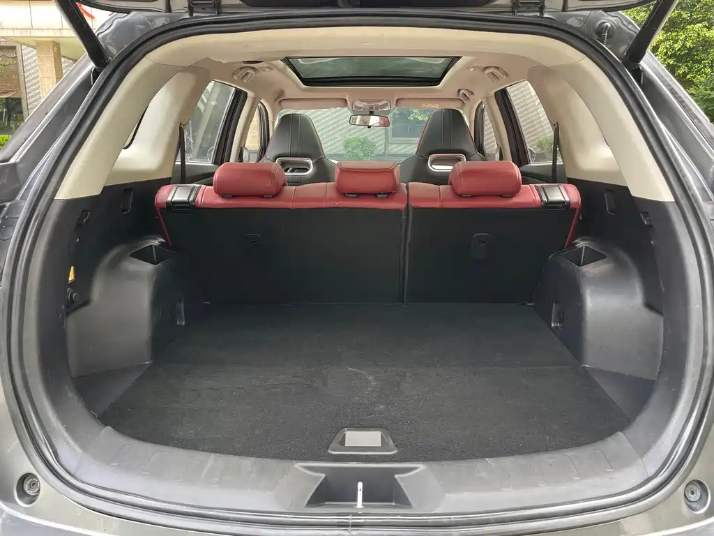 Changan CS75 PLUS 2021 — фото 13