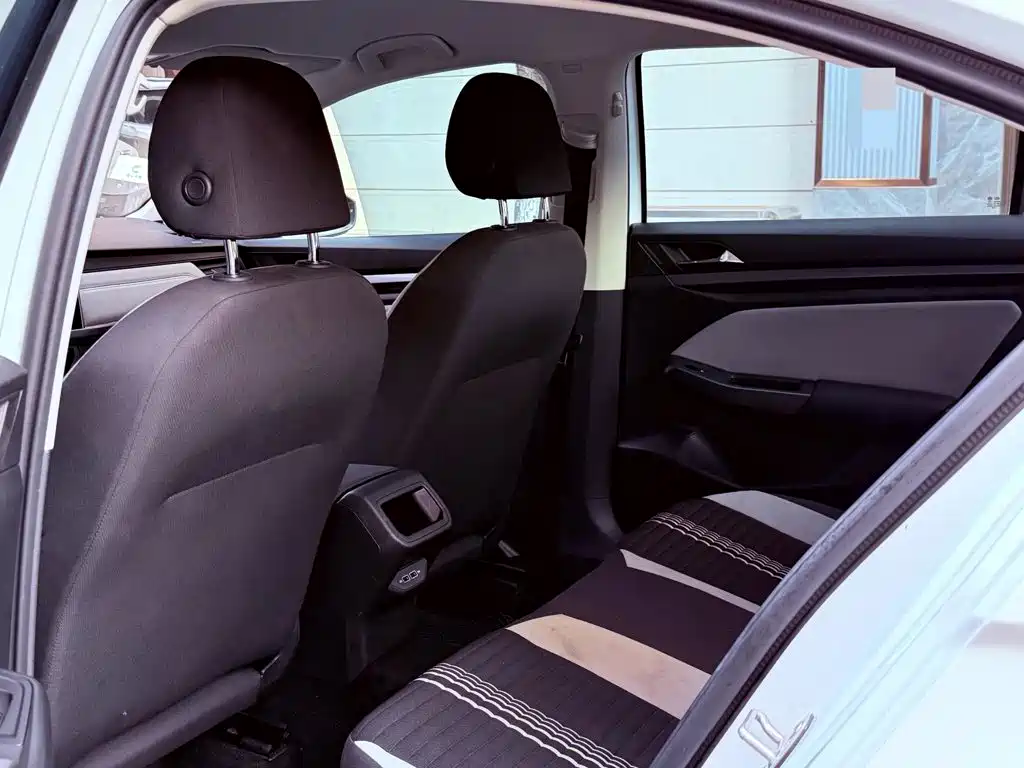 Volkswagen Bora 2024