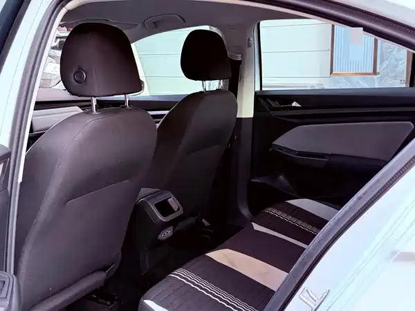 Volkswagen Bora 2024