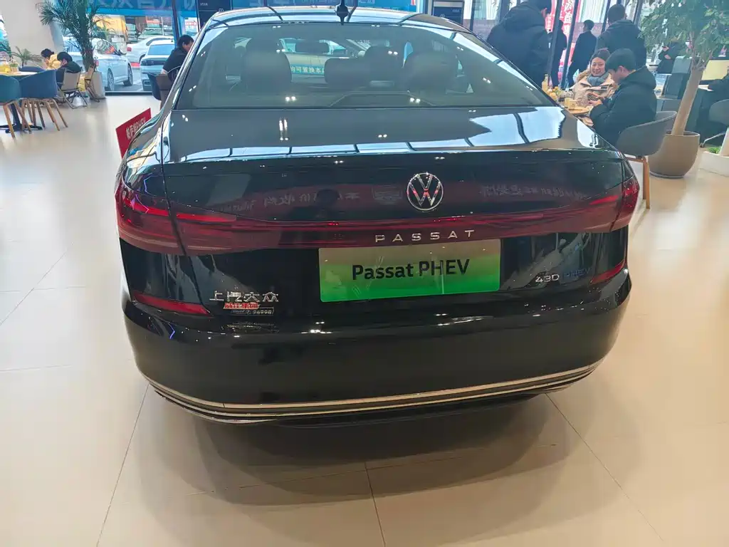 Volkswagen Passat New Energy 2025 — фото 5