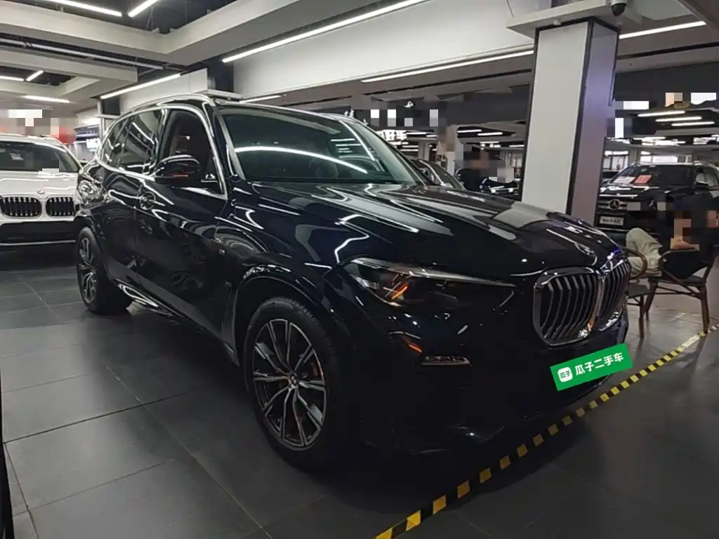 BMW X5 2021