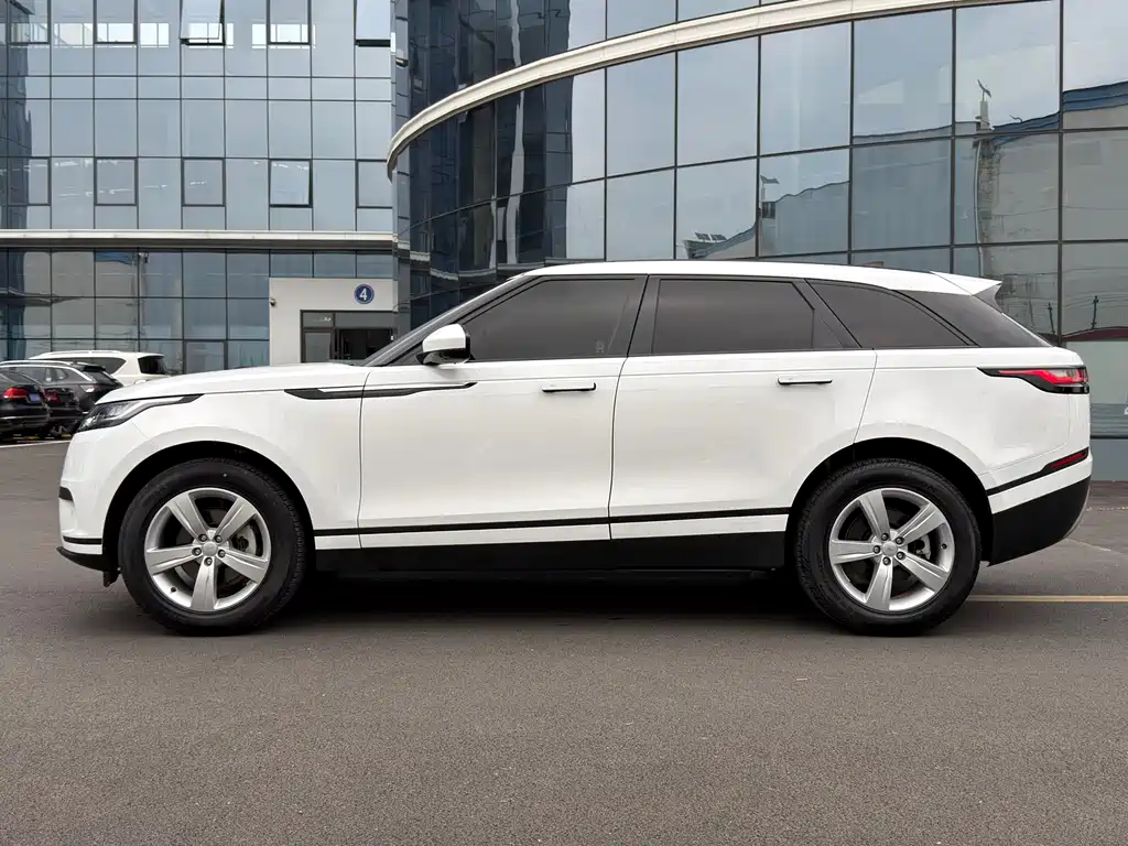 Land Rover Velar 2020 — фото 3