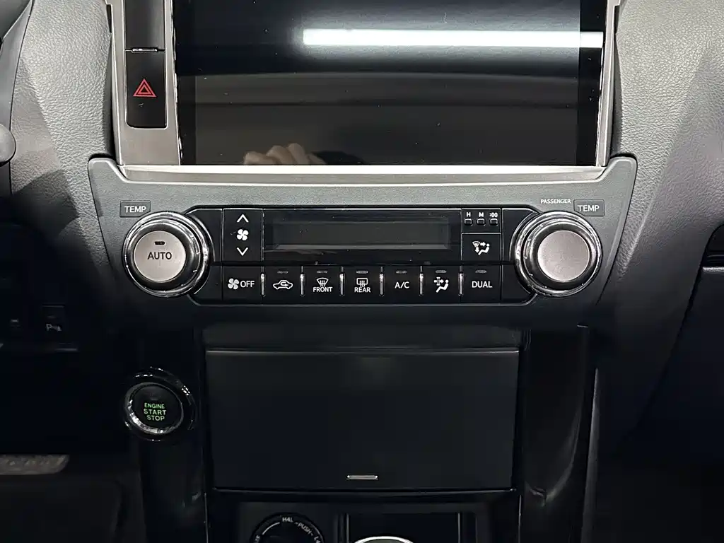 Toyota Prado 2017 — фото 31