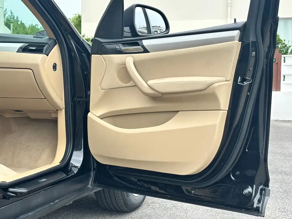 BMW X3 2017 — фото 17