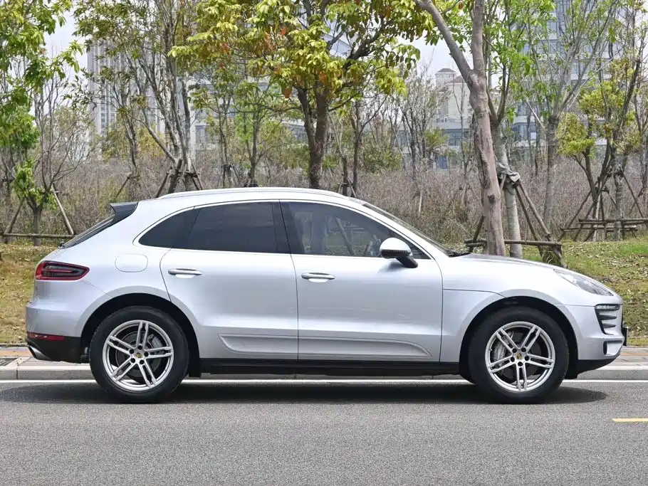 Porsche Macan 2016 — фото 4