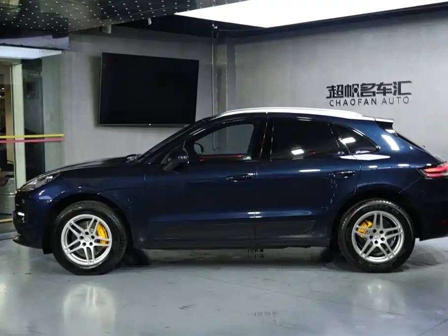 Porsche Macan 2020 — фото 6