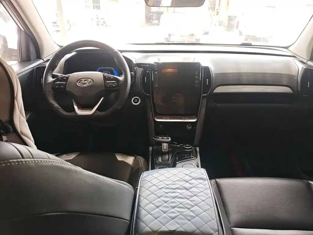 Hyundai ix35 2023 — фото 10