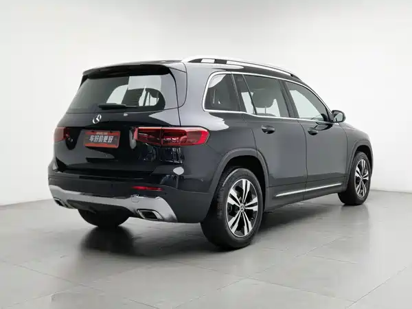Mercedes-Benz GLB 2024