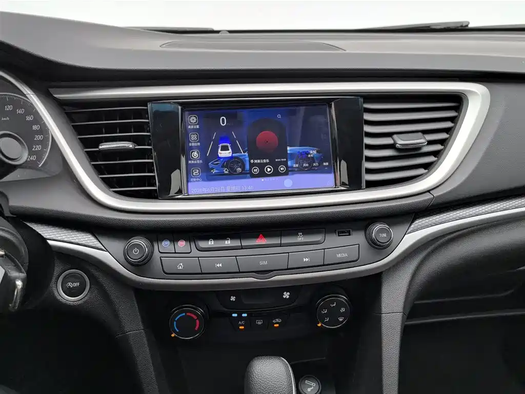 Buick Excelle 2021 — фото 12