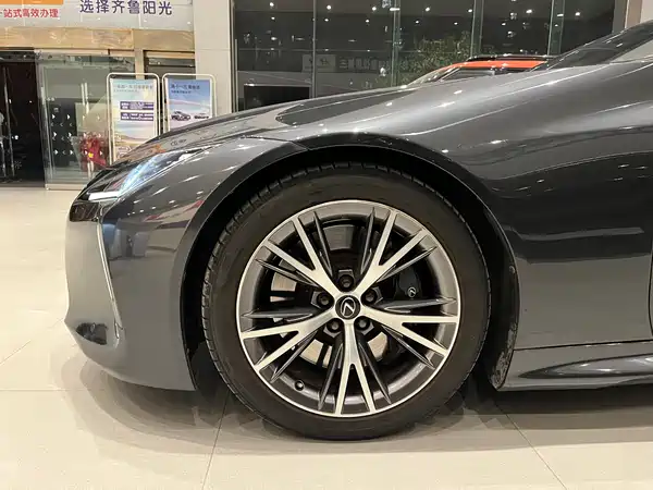 Lexus LC 2019