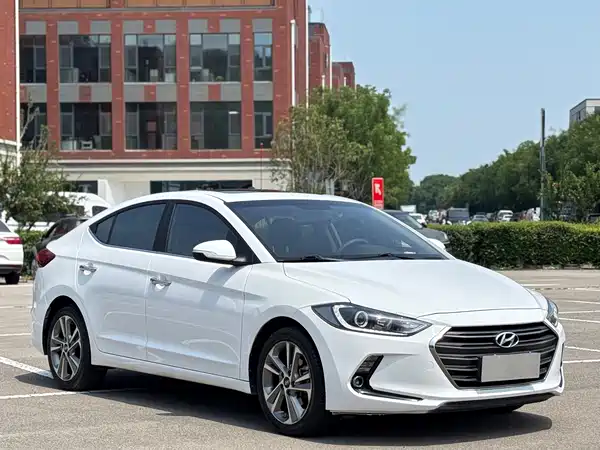 Hyundai Celesta 2018
