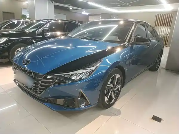 Hyundai Elantra 2021