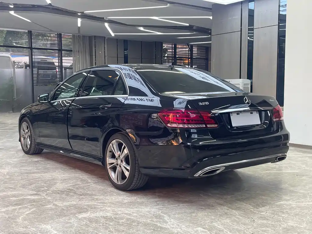 Mercedes-Benz E-Class 2014