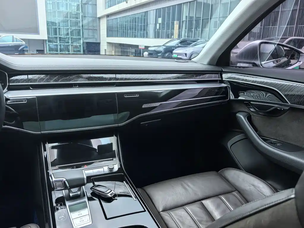 Audi A8 2019