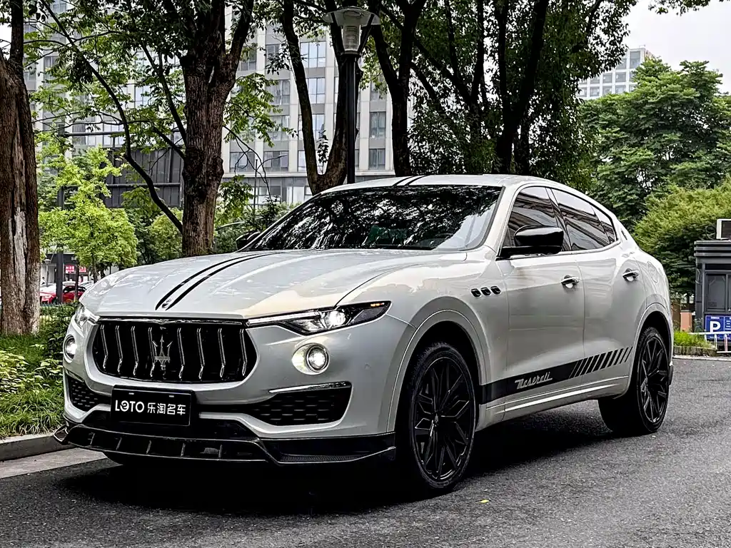 Maserati Levante 2022