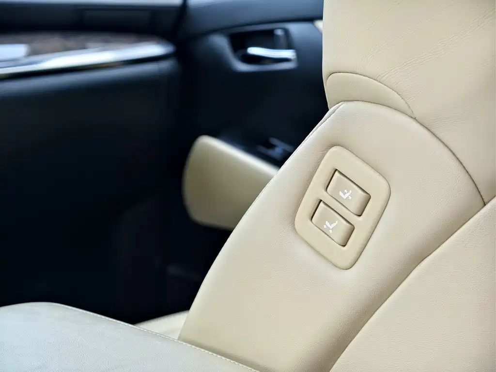 Toyota Alphard 2019 — фото 13