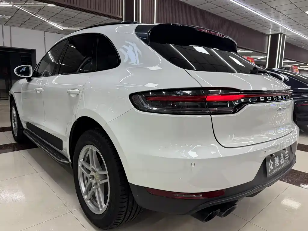 Porsche Macan 2020 — фото 7