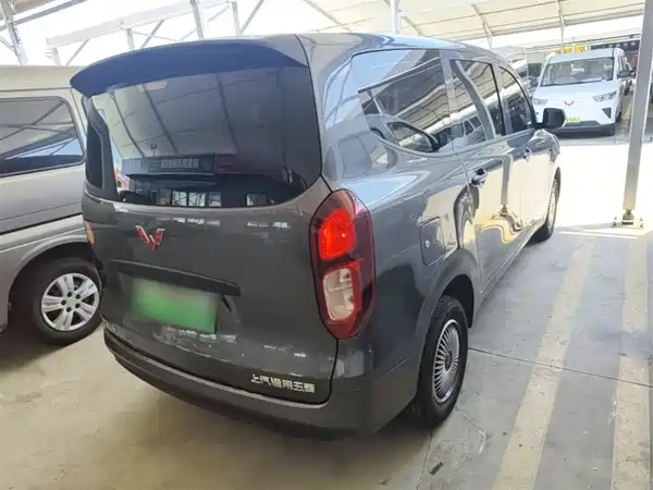 Wuling Hongguang New Energy 2025
