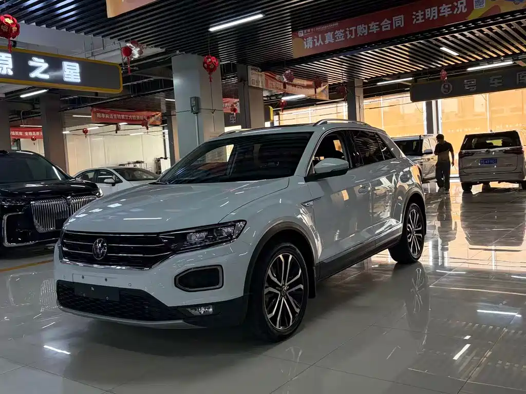 Volkswagen T-Roc 2023