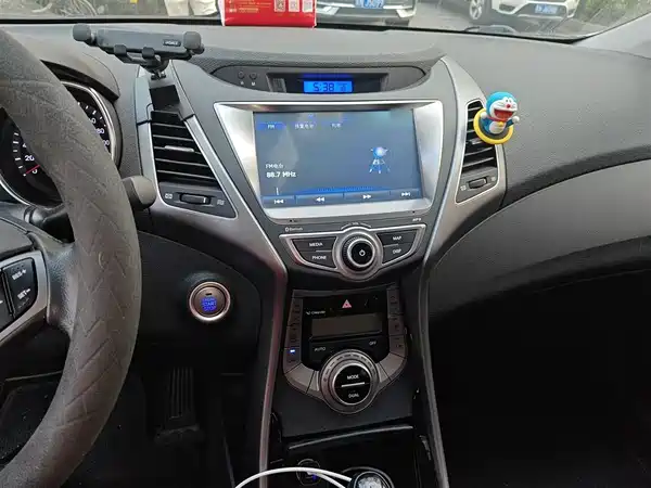 Hyundai Elantra Langdong 2015