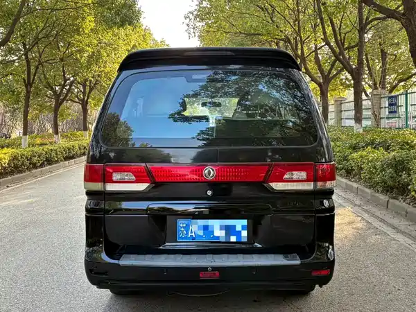 Dongfeng Lingzhi 2016