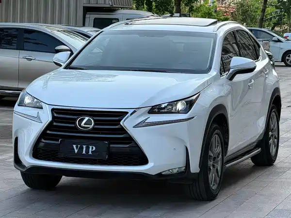 Lexus NX 2015