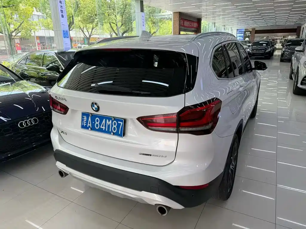 BMW X1 2022