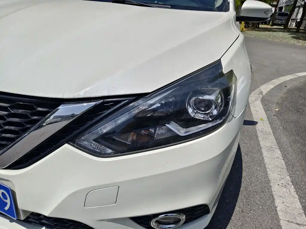 Nissan Sylphy 2018 — фото 15