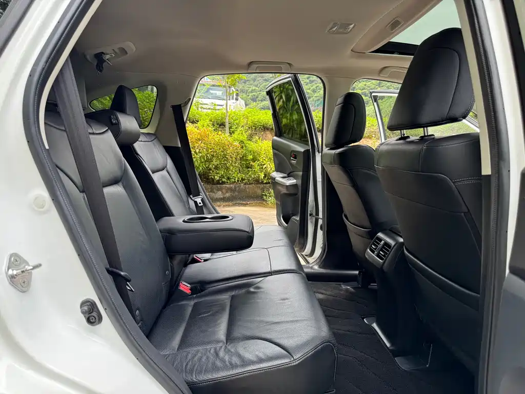 Honda CR-V 2017 — фото 14