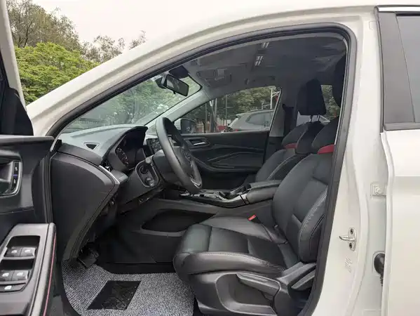 MG5 2022
