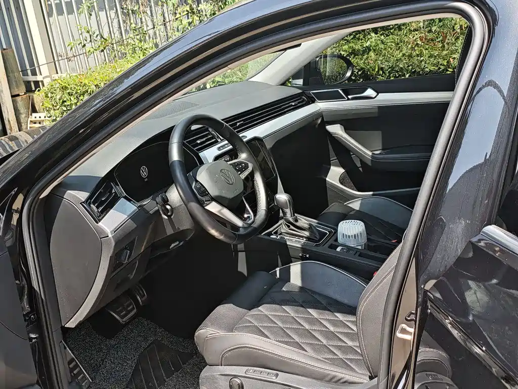 Volkswagen Magotan PHEV 2024